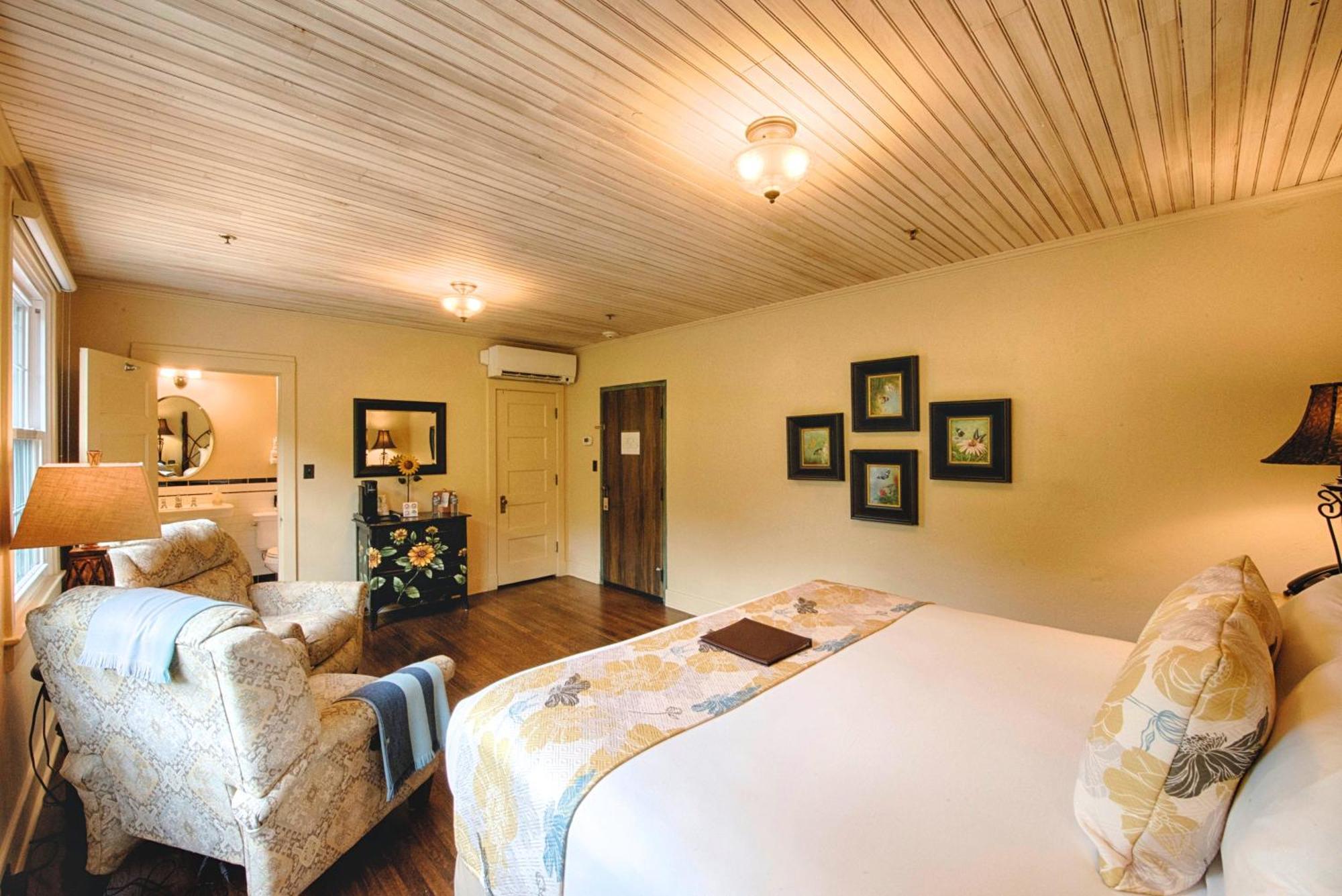 Historic Tapoco Lodge Resort Exterior photo